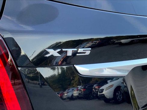 Used 2022 Cadillac XT5 Luxury image 57