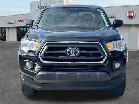Used 2023 Toyota Tacoma SR5 RWD image 2