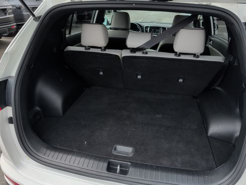 Used 2019 Kia Sportage EX w/ EX Sport Appearance Package FWD image 18