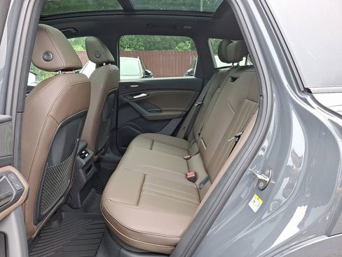 Used 2025 Audi Q6 e-tron Premium Plus w/ Premium Plus image 5