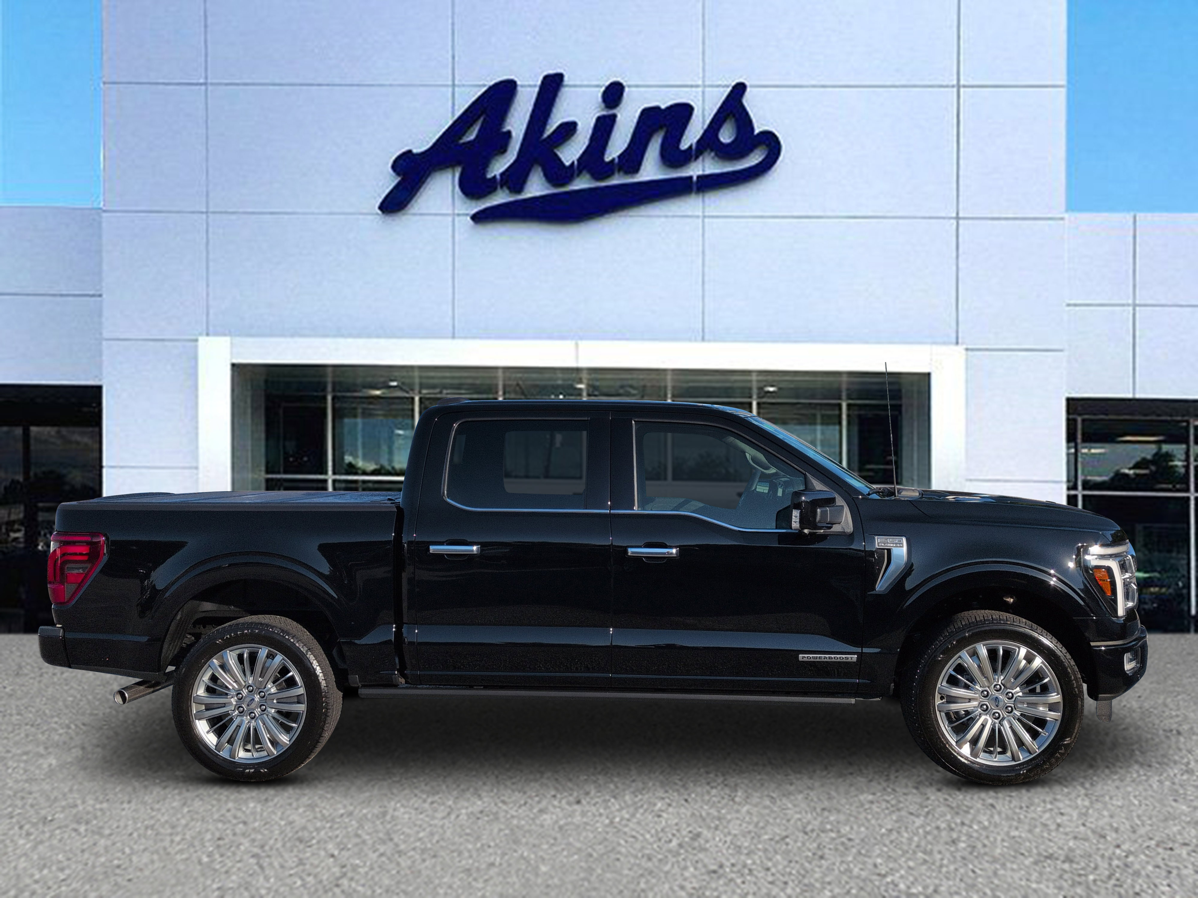 Used 2025 Ford F150 Platinum w/ Equipment Group 703A Plus AWD/4WD image 1