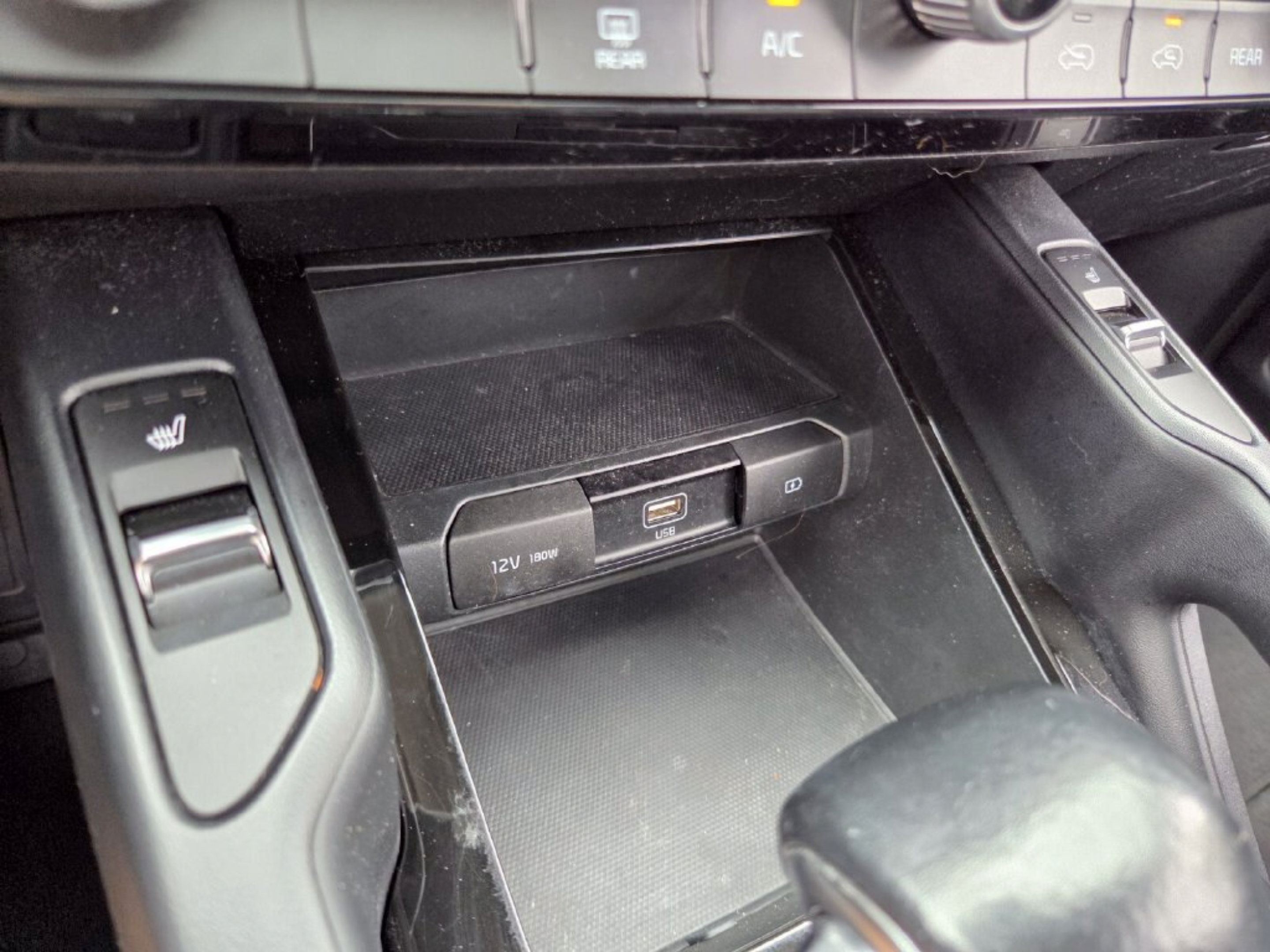 Used 2020 Kia Telluride S FWD image 21