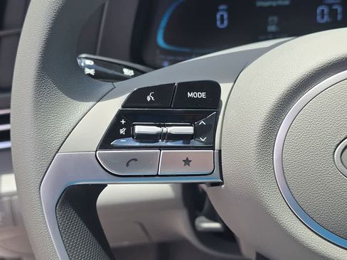 New 2026 Hyundai Elantra SE FWD image 24