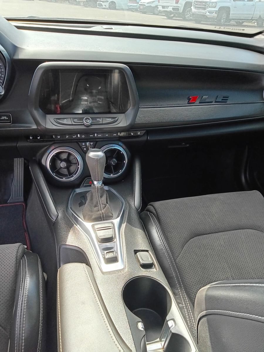 Used 2021 Chevrolet Camaro SS RWD image 32