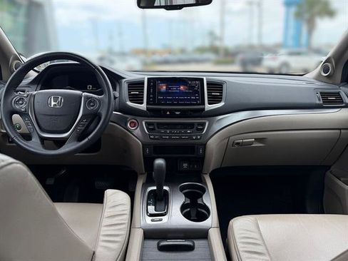 Used 2018 Honda Pilot EX-L image 13