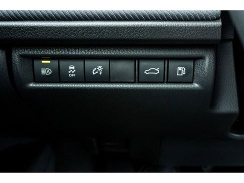 Used 2026 Toyota Camry SE image 29