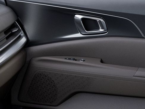 New 2026 Kia Carnival LX FWD image 25