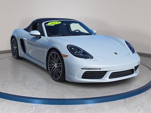 Used 2024 Porsche 718 Boxster S image 4
