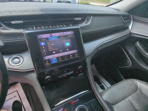Certified 2021 Jeep Grand Cherokee L Limited AWD/4WD image 17