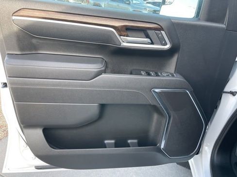 Certified 2025 GMC Sierra 1500 Elevation image 14