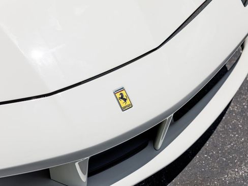 Used 2019 Ferrari 488 Spider RWD image 54