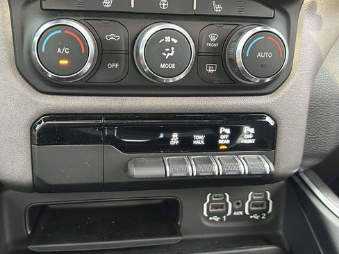 Used 2021 RAM 1500 Big Horn AWD/4WD image 22