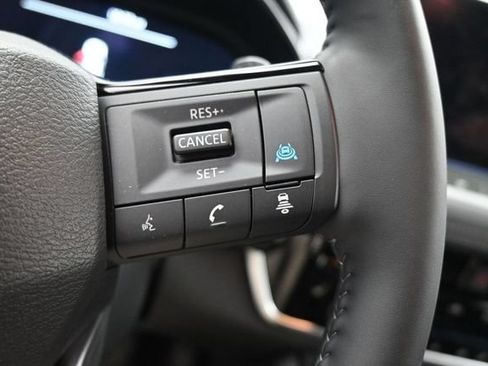 Used 2026 Nissan Rogue Platinum w/ Platinum Premium Package AWD/4WD image 29