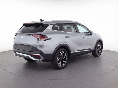 Used 2025 Kia Sportage LX FWD image 9