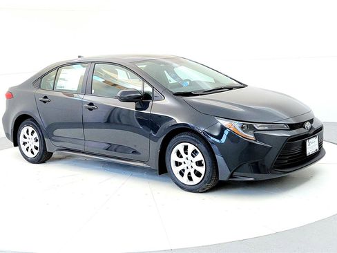 New 2026 Toyota Corolla LE image 7