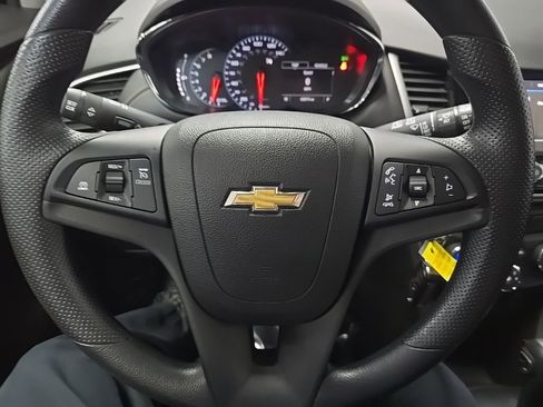 Used 2018 Chevrolet Trax LT w/ LPO, Protection Package image 19