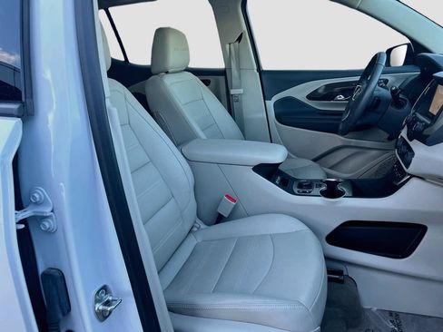 Used 2024 GMC Terrain Denali w/ Denali Premium Package AWD/4WD image 30