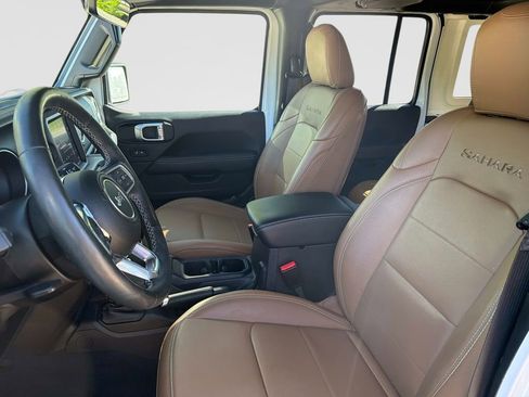 Used 2023 Jeep Wrangler Unlimited Sahara w/ Cold Weather Group AWD/4WD image 20