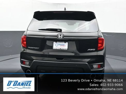 Used 2024 Honda Passport EX-L image 5