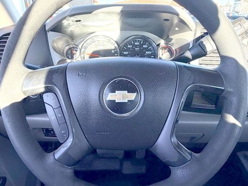 Used 2014 Chevrolet Silverado 2500 W/T image 23