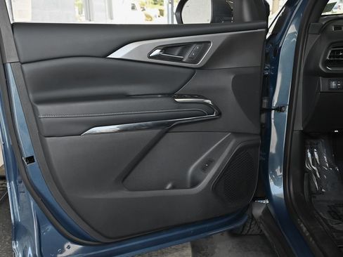 New 2026 Chevrolet Traverse LT w/ Driver Confidence Package FWD image 19