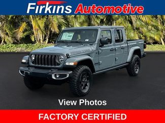Used 2025 Jeep Gladiator Sport AWD/4WD video 1