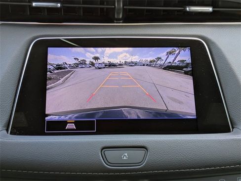 Used 2023 Cadillac XT4 Premium Luxury w/ Technology Package image 25