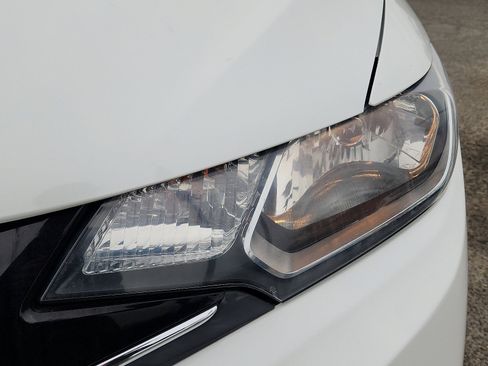 Used 2015 Honda Fit EX image 9