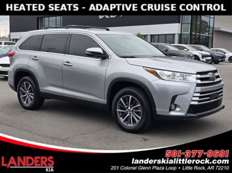 Used 2019 Toyota Highlander XLE video 1