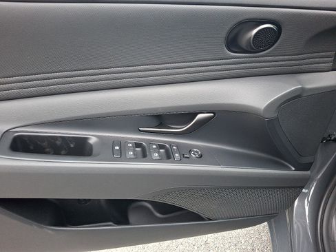 New 2026 Hyundai Elantra SEL Sport Premium image 8