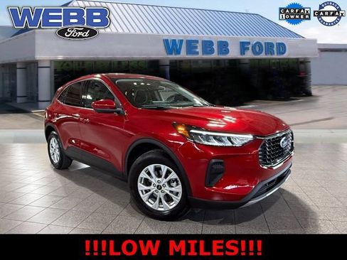 Used 2023 Ford Escape Active w/ Tech Pack #2 image 1