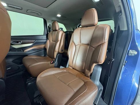 Used 2020 Subaru Ascent Touring w/ Popular Package #2A AWD/4WD image 19