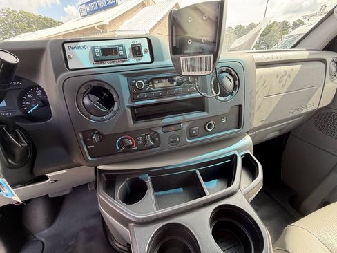 Used 2024 Ford E-350 and Econoline 350 Super Duty w/ Power Windows & Locks Group RWD image 11