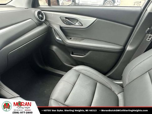 Used 2024 Chevrolet Blazer LT FWD image 28