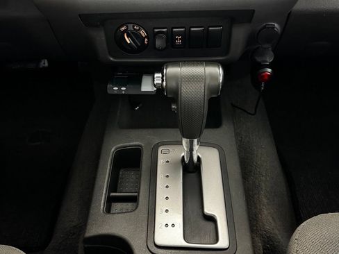 Used 2005 Nissan Frontier NISMO AWD/4WD image 18