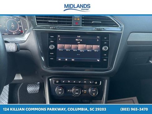 Used 2019 Volkswagen Tiguan SEL FWD image 30