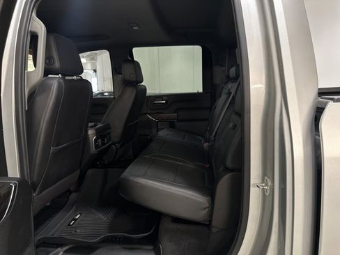 Used 2022 GMC Sierra 2500 Denali image 21