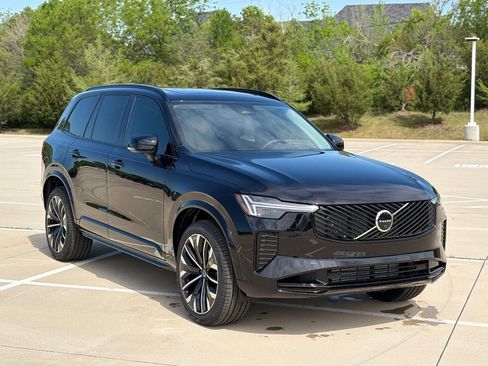 New 2026 Volvo XC90 T8 Ultra w/ Lounge Package AWD/4WD image 5