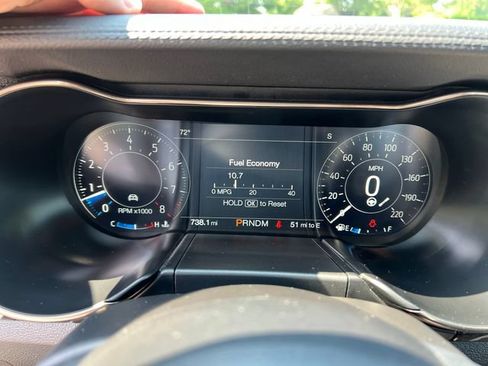 Used 2022 Ford Mustang Shelby GT500 w/ Carbon Fiber Track Pack RWD image 20