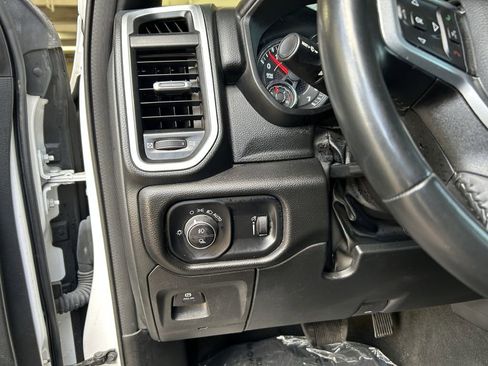 Used 2023 RAM 1500 Big Horn w/ Trailer Tow Group image 4