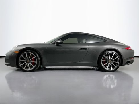 Certified 2019 Porsche 911 Carrera S image 2