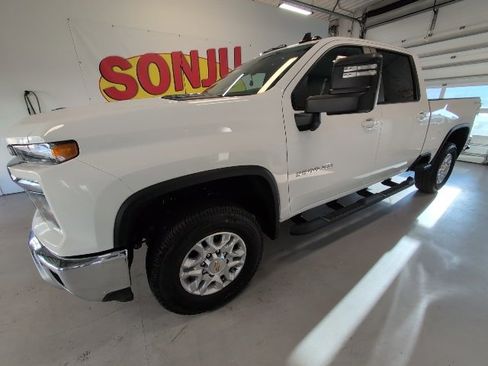 New 2026 Chevrolet Silverado 3500 LT w/ True North Edition image 2