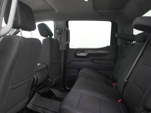 Used 2023 Chevrolet Silverado 1500 RST AWD/4WD image 16