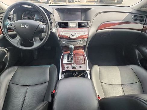 Used 2015 INFINITI Q70 3.7 image 8