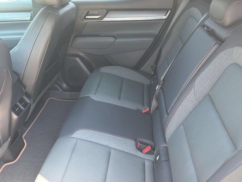 Used 2026 GMC Terrain AT4 w/ Technology Package II AWD/4WD image 23