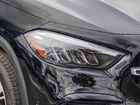 Certified 2026 Mercedes-Benz GLA 250 image 9