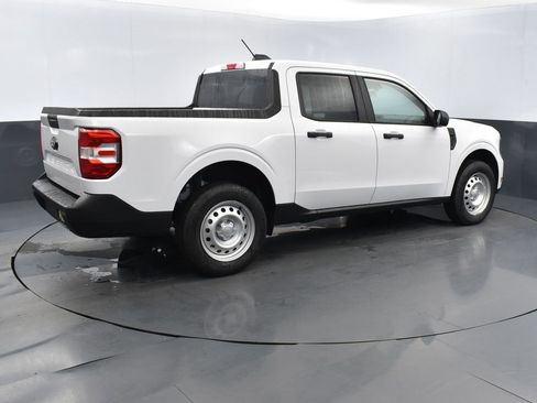 New 2026 Ford Maverick XL image 4