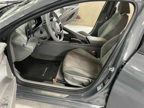 Used 2026 Hyundai Elantra Sport FWD image 11