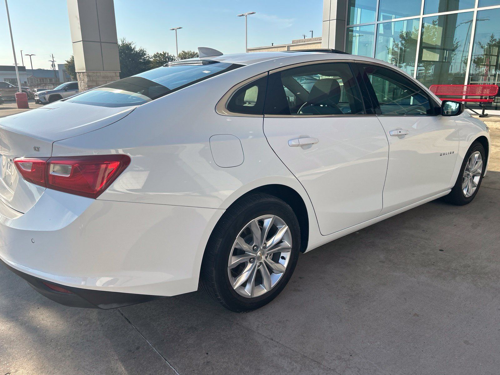Used 2024 Chevrolet Malibu LT FWD image 10