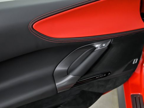 Used 2021 Ferrari SF90 Stradale image 24